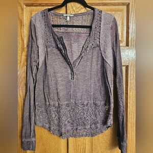 Gimmick women's shirt